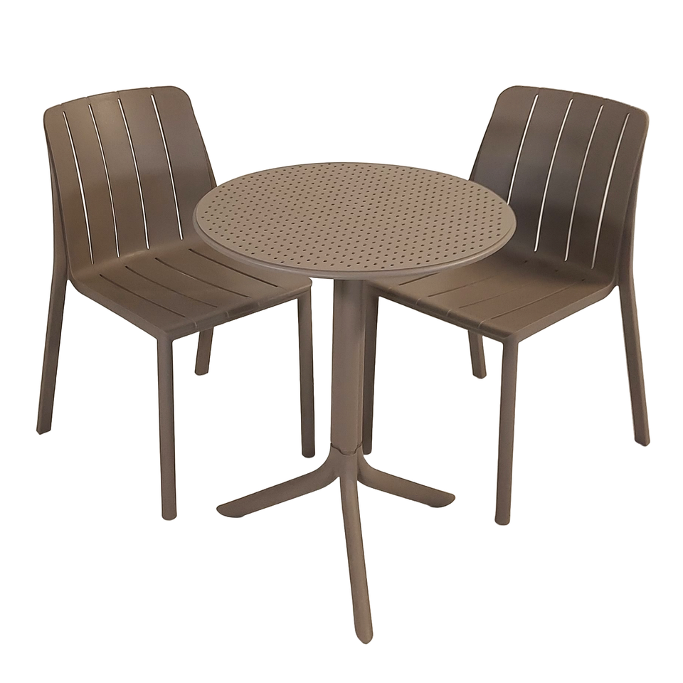 Nardi Step Garden Table With 2 Tiberina Bistrot Chair Set in Turtle Dove