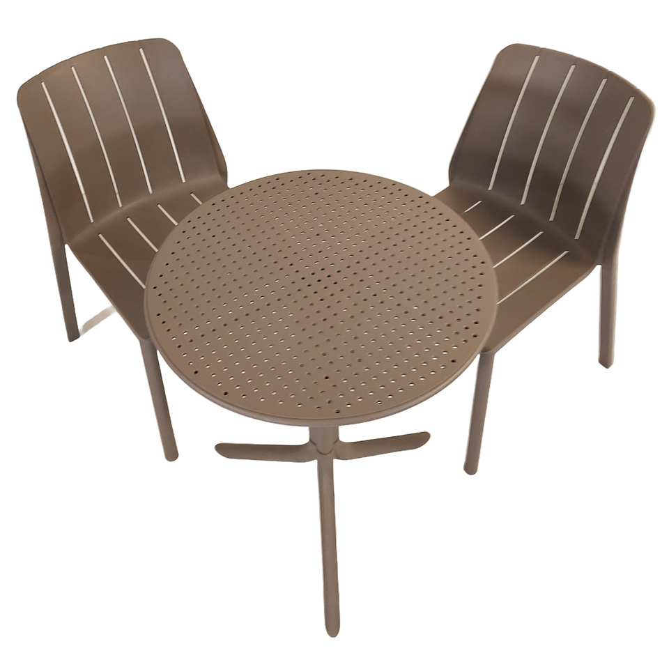 Nardi Step Garden Table With 2 Tiberina Bistrot Chair Set in Turtle Dove