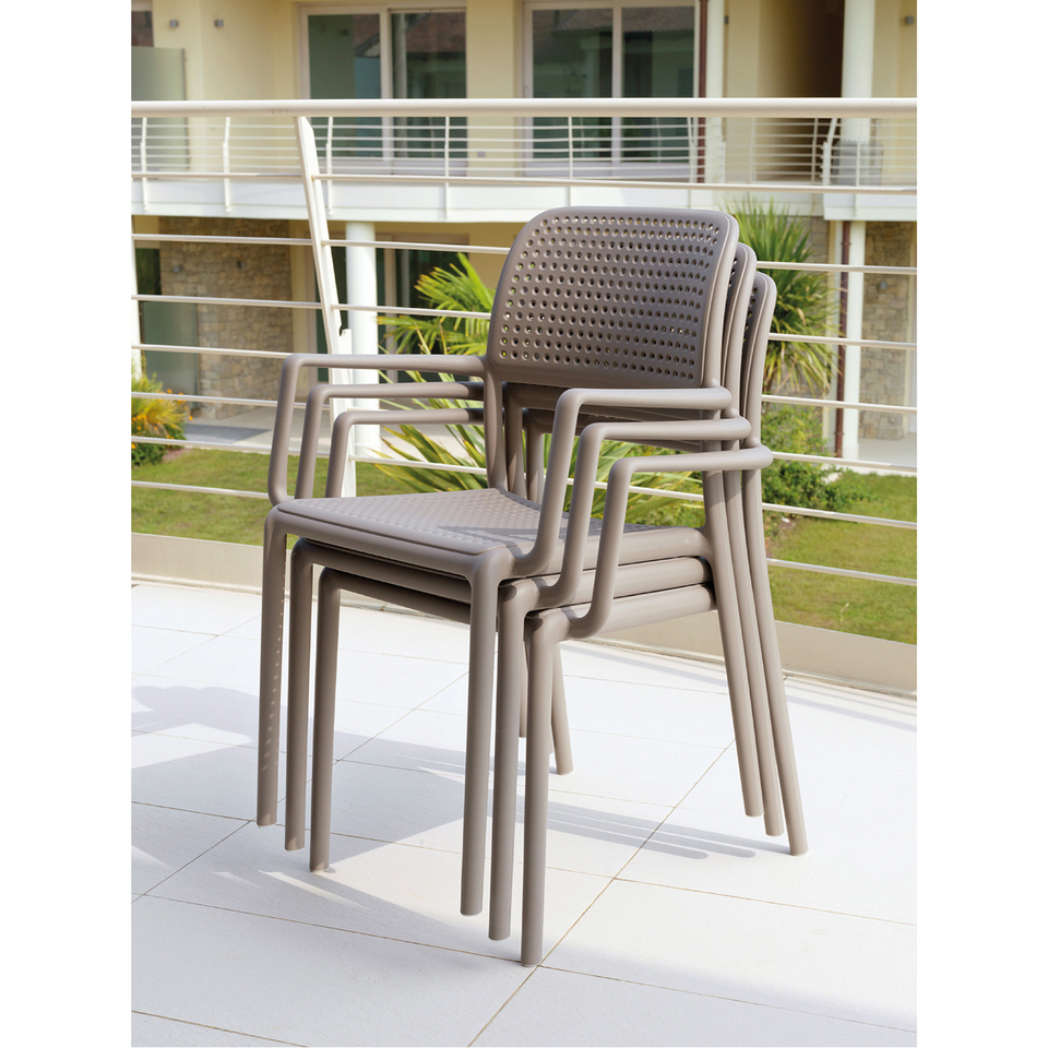 Nardi Turtle Dove Grey Libeccio Extending Table with 2 Darsena & 4 Bora Chair Set