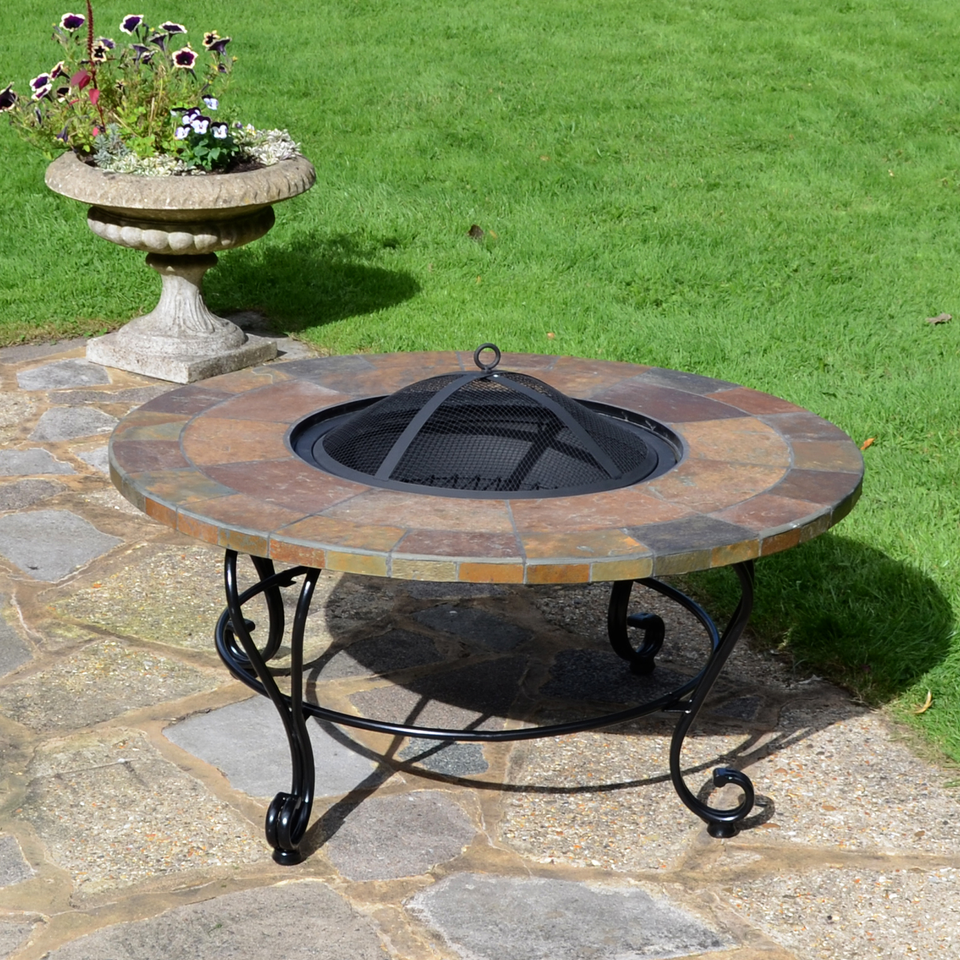 Byron Manor Bayfield Firepit Garden Coffee Table with 4 Windsor Deluxe Lounge Chair Set